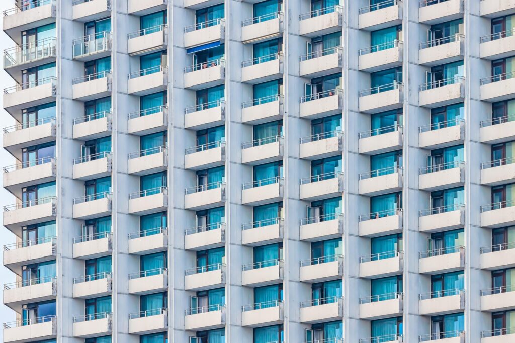 マッチングアプリでなぜすぐブロックされるのか、その理由は？