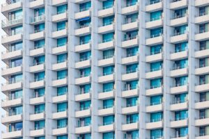 マッチングアプリでなぜすぐブロックされるのか、その理由は？