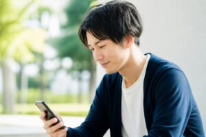 既婚者と一緒にいるときの通報の方法は？